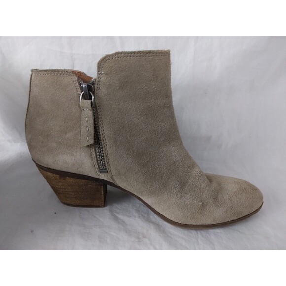Frye & Co Holly Suede Ankle Boots Ash Heel Booties Zipper Womens Size 7.5 M - Picture 5 of 9